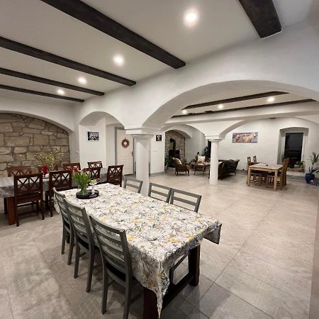 Lawendowa Stajnia Bed & Breakfast Lwowek Slaski Ngoại thất bức ảnh