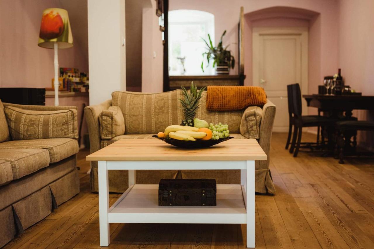 Lawendowa Stajnia Bed & Breakfast Lwowek Slaski Ngoại thất bức ảnh