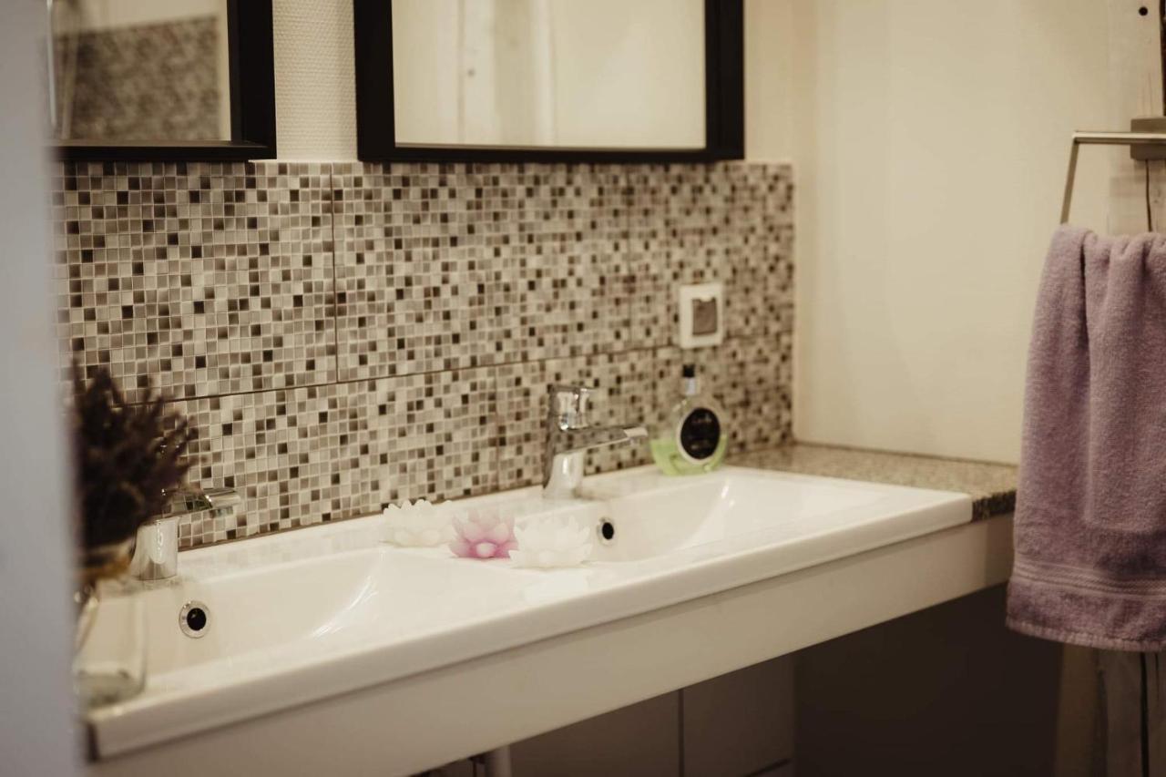 Lawendowa Stajnia Bed & Breakfast Lwowek Slaski Ngoại thất bức ảnh