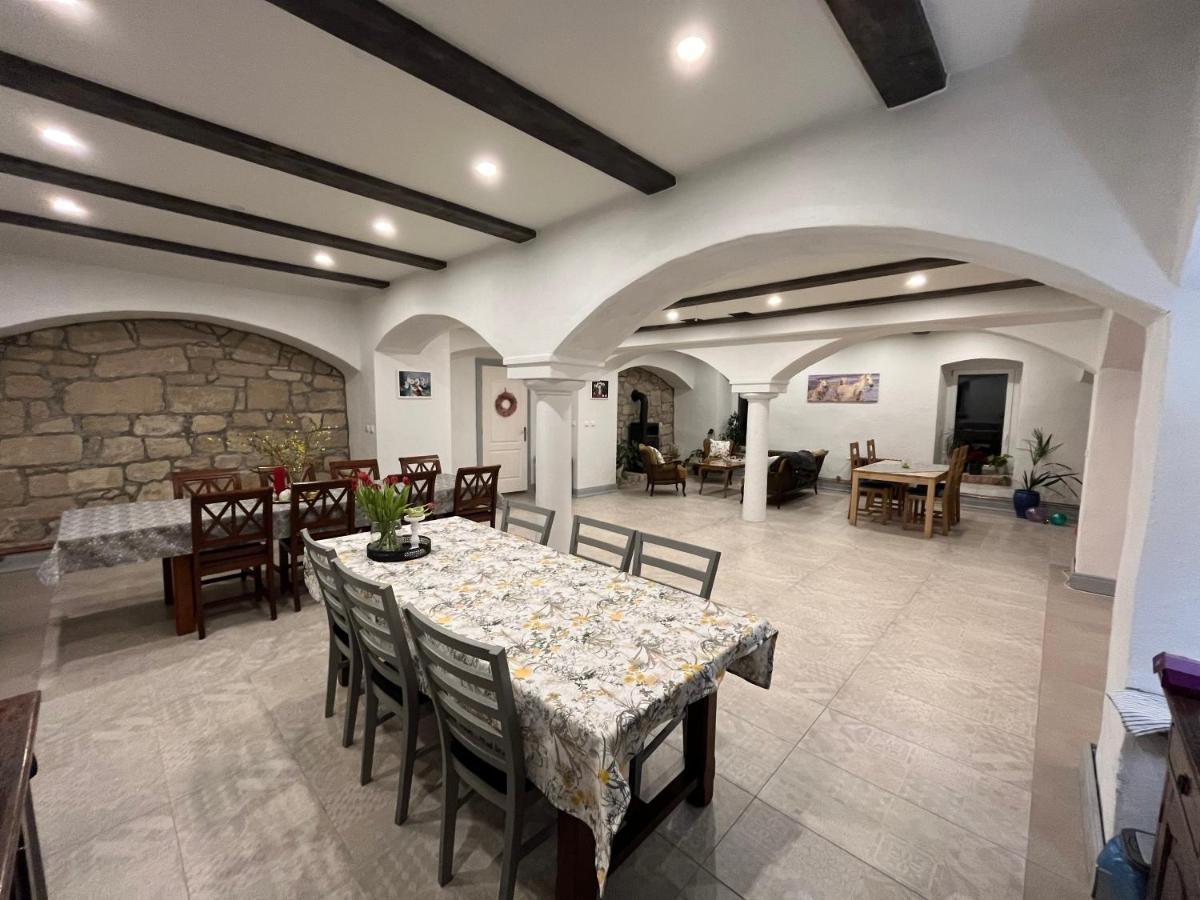 Lawendowa Stajnia Bed & Breakfast Lwowek Slaski Ngoại thất bức ảnh